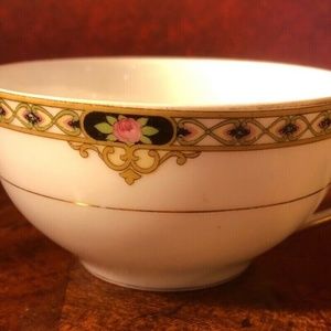 The Ceylon Cup by Noritake